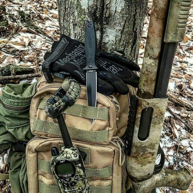 Load image into Gallery viewer, SERE Sidekick- Tactical Survival Paracord Bracelet to Evade, Resist & Escape.