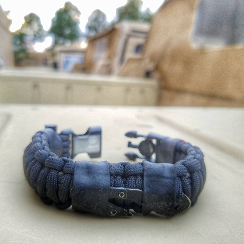 Load image into Gallery viewer, SERE Sidekick- Tactical Survival Paracord Bracelet to Evade, Resist & Escape.