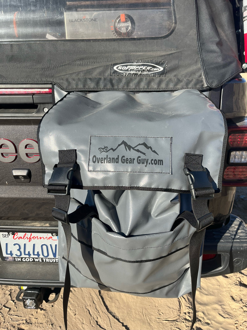 Load image into Gallery viewer, Tailgate Trash Bag Gladiator - Tacoma - Ram - Rivian -QuarterMaster