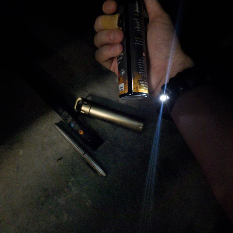 Load image into Gallery viewer, EDC Prepper - Paracord Bracelet Urban Tool Kit Equipped w/ LED Light, fire starter, blade, compass.