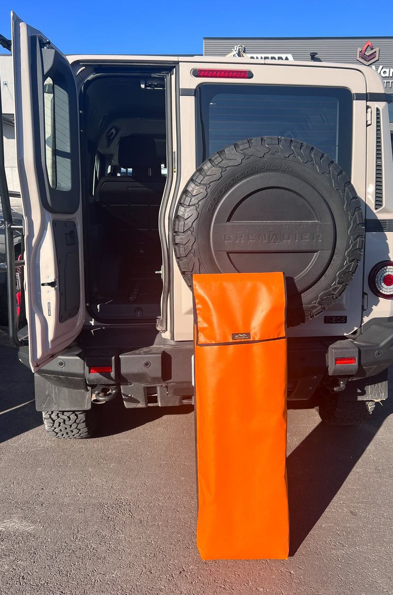 Load image into Gallery viewer, Traction Recovery Board Storage Bag
