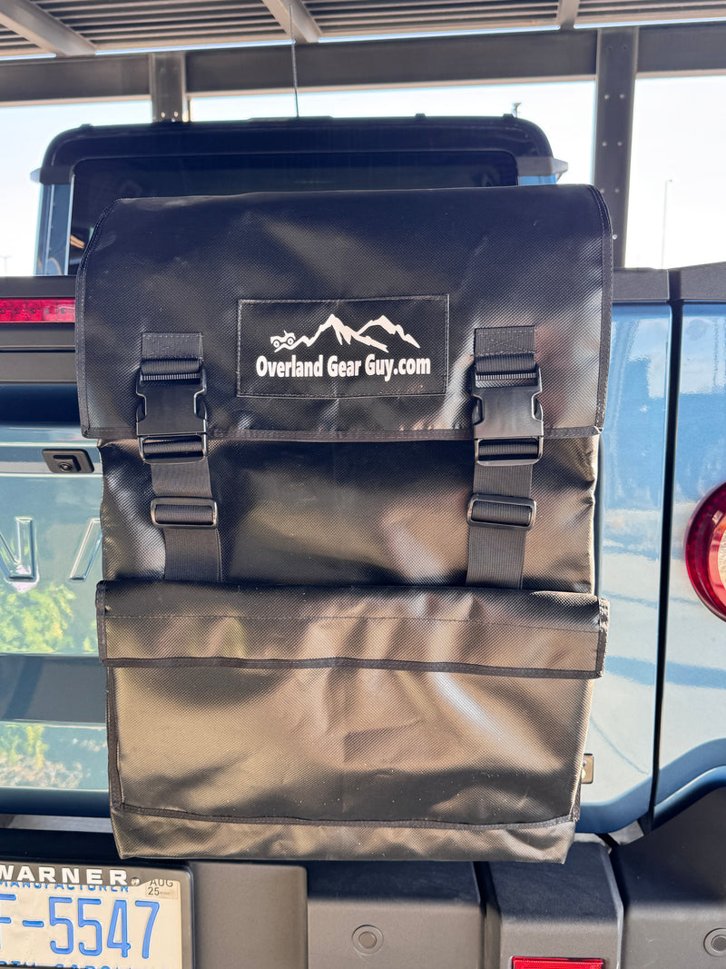 Load image into Gallery viewer, Tailgate Trash Bag Gladiator - Tacoma - Ram - Rivian -QuarterMaster