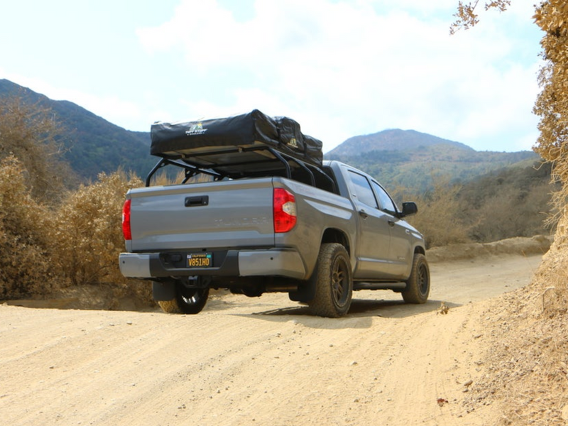 Load image into Gallery viewer, Tuff Stuff Ranger Roof Top Tent - 3 Person