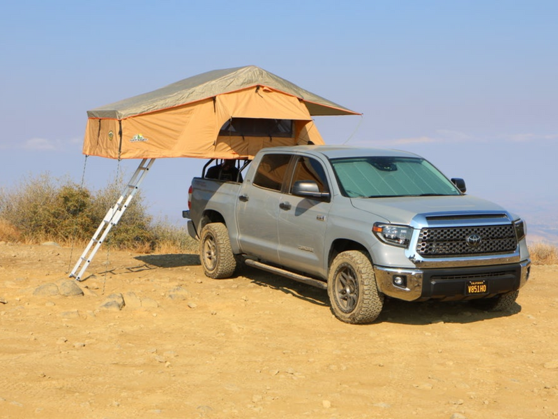 Load image into Gallery viewer, Tuff Stuff Ranger Roof Top Tent - 3 Person