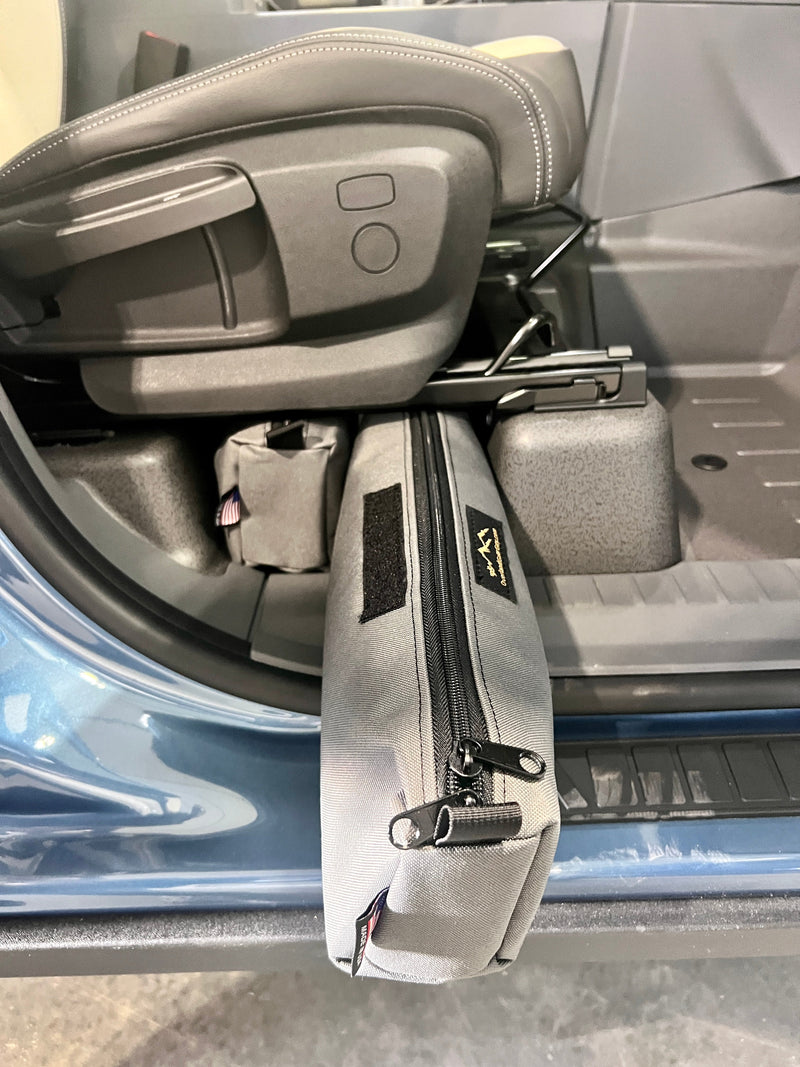 Load image into Gallery viewer, INEOS Grenadier Under Seat Storage Bags (Pair)