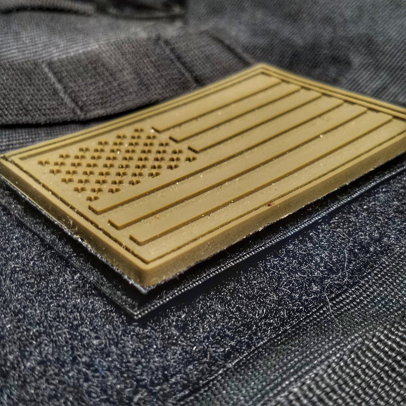 Load image into Gallery viewer, Subdued Storage Pocket Patch: A coverable two layer Velcro patch with hook and loop sides.

