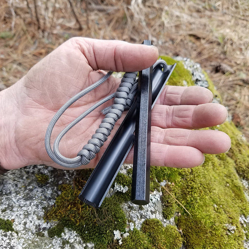 Load image into Gallery viewer, HexaLite™ Ferro Rod Fire Starter - X-Large 6-Sided Shape &amp; Easy Grip Striker
