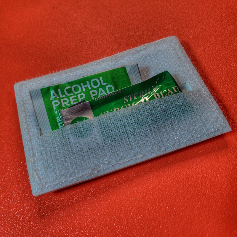 Load image into Gallery viewer, Storage Pocket Patch:  "Stop Bleed" and "CPR" Quick Reference
