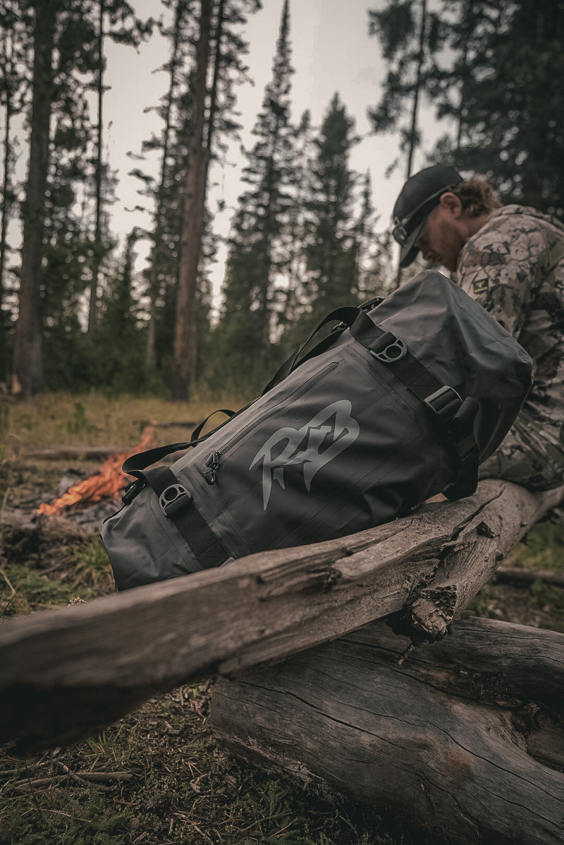 Load image into Gallery viewer, Ridge Bag | Large Outdoor Duffel
