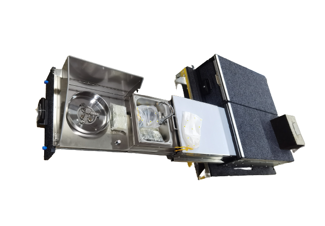 Load image into Gallery viewer, Centori Aggie Overland Vehicle Kitchen System
