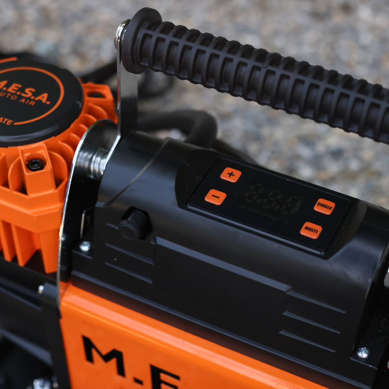 Load image into Gallery viewer, M.E.S.A. Auto Air - 5.65 CFM Portable Air Compressor
