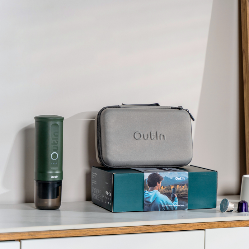 Load image into Gallery viewer, Traveler Espresso Gift Set (Forest Green)
