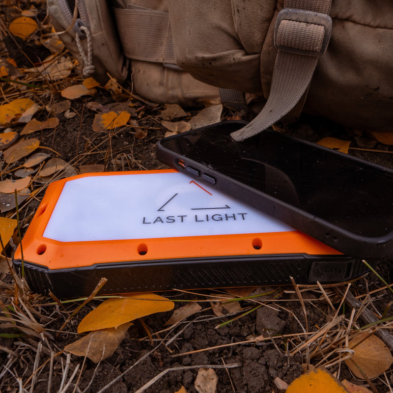 Load image into Gallery viewer, 20000 mAh Solar Power Bank &amp; Charger
