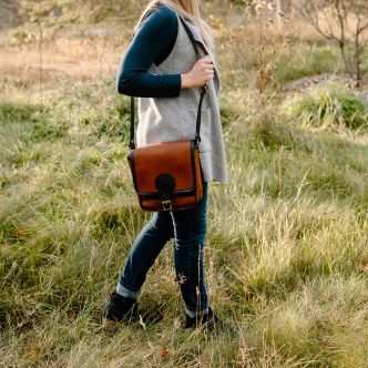 Load image into Gallery viewer, Bison Leather Mini Haversack
