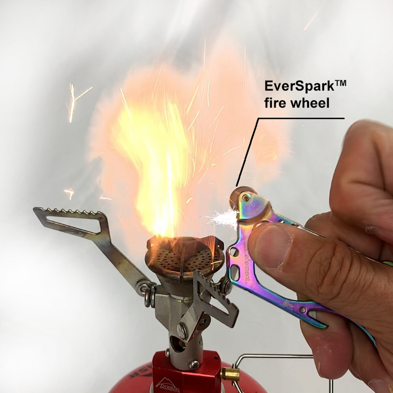Load image into Gallery viewer, Firebiner: Fire-starting Multitool Carabiner
