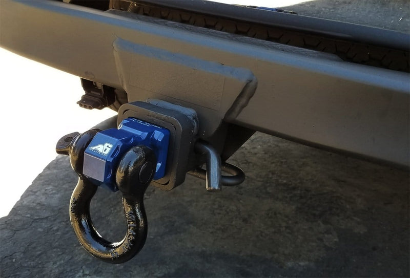 Load image into Gallery viewer, Shackle Block 2" - Blue
