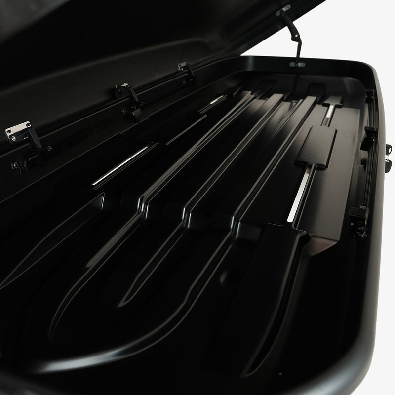 Load image into Gallery viewer, Carbon Fiber Cargo Box
