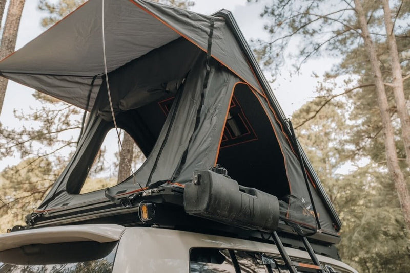 Load image into Gallery viewer, Outdoorsman XL -Aluminum Clam Shell Roof Top Tent
