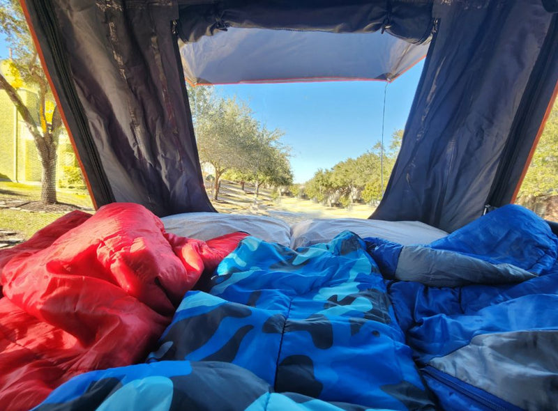 Load image into Gallery viewer, Outdoorsman XL -Aluminum Clam Shell Roof Top Tent
