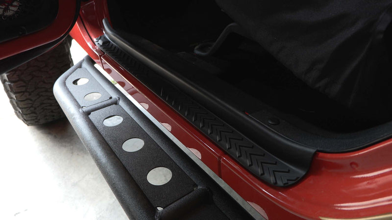 Load image into Gallery viewer, Fishbone Offroad Door Entry Guards For 2007-2018 Jeep Wrangler Unlimited FB15461
