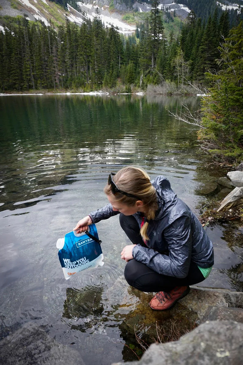 Load image into Gallery viewer, One Gallon Gravity Water Filtration System
