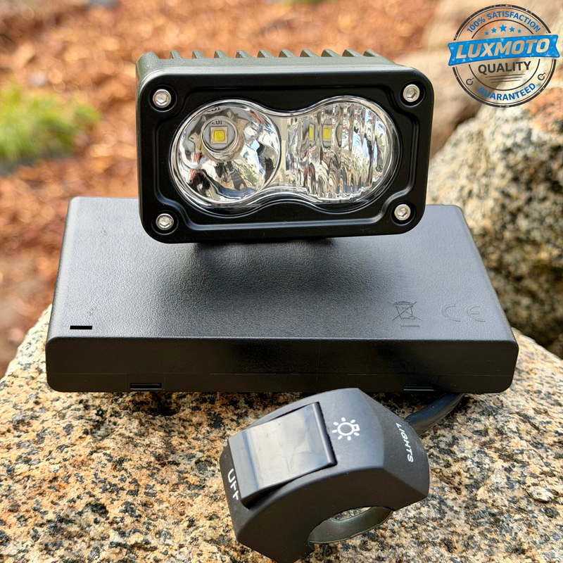 Load image into Gallery viewer, AA Powered Baja Light [batteries not included]
