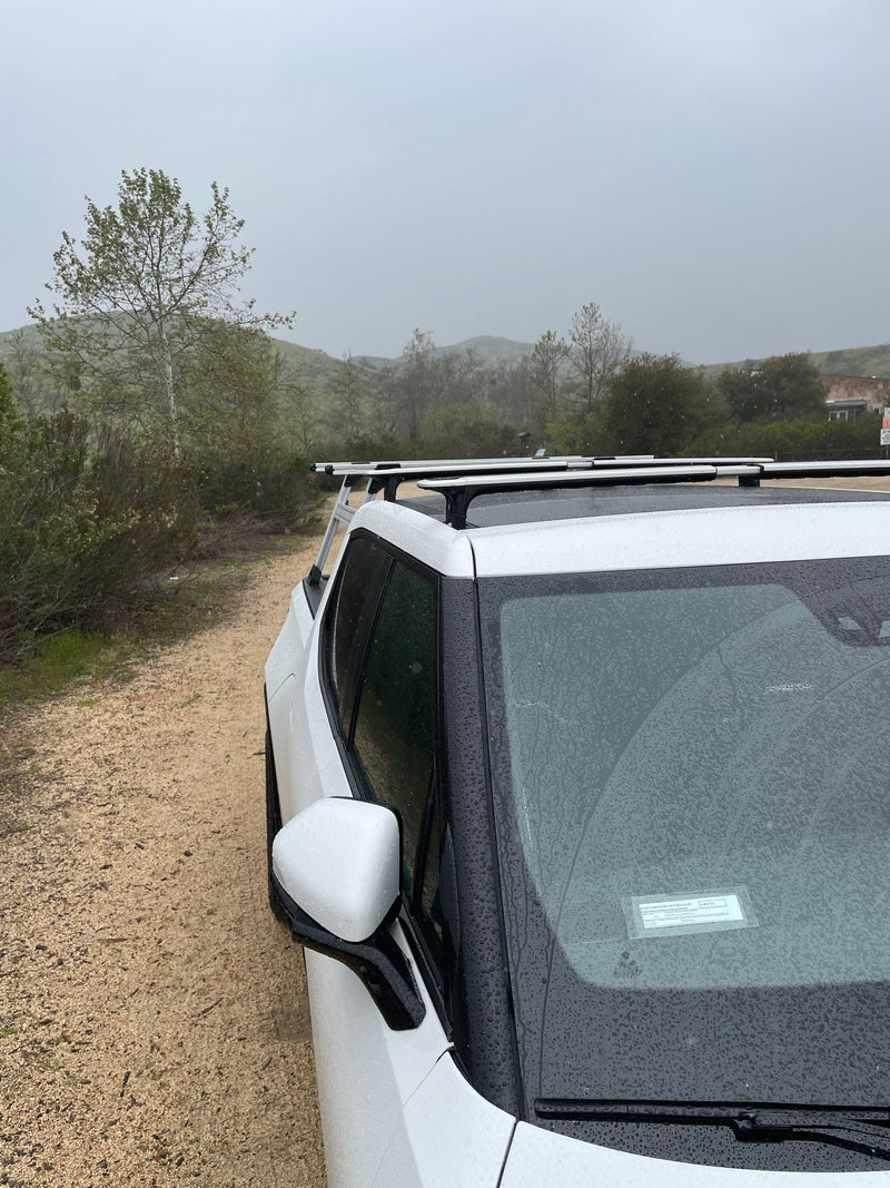 Load image into Gallery viewer, Mariner Bed Rack Compatible With Rivian R1T
