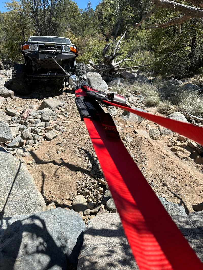 Load image into Gallery viewer, 4''x10' Tree Saver Strap / Tow Strap / Winch Strap (Lifetime Warranty)
