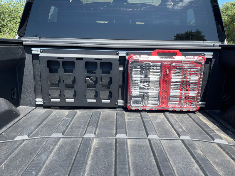Load image into Gallery viewer, Packout Panel Compatible With Rivain R1T
