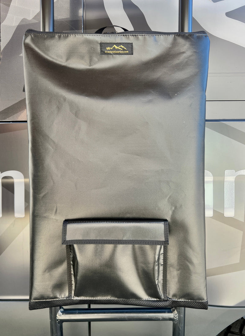 Load image into Gallery viewer, INEOS Grenadier  Ladder Trash Bag - 24 inch
