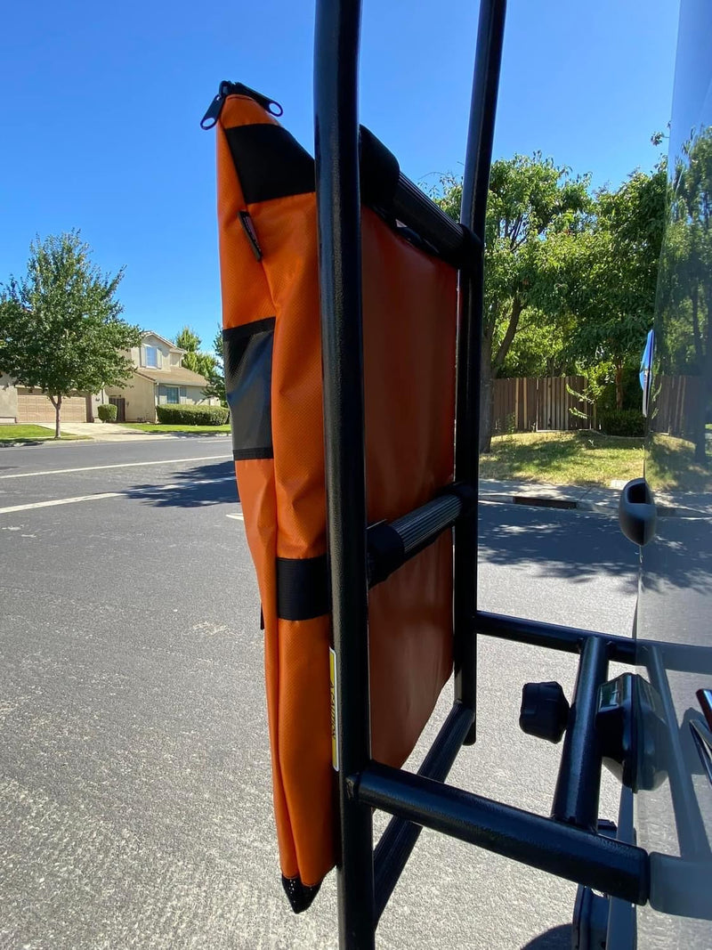 Load image into Gallery viewer, INEOS Grenadier  Ladder Trash Bag - 24 inch
