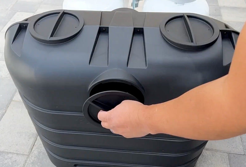 Load image into Gallery viewer, Flame King 2 pack Replacement Caps for Dual Propane Tank Cover

