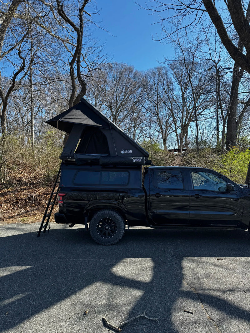 Load image into Gallery viewer, Reign Outdoor Sleep-Over RTT
