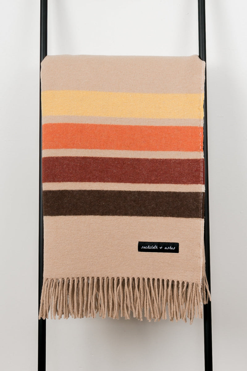 Load image into Gallery viewer, Camp Desert
