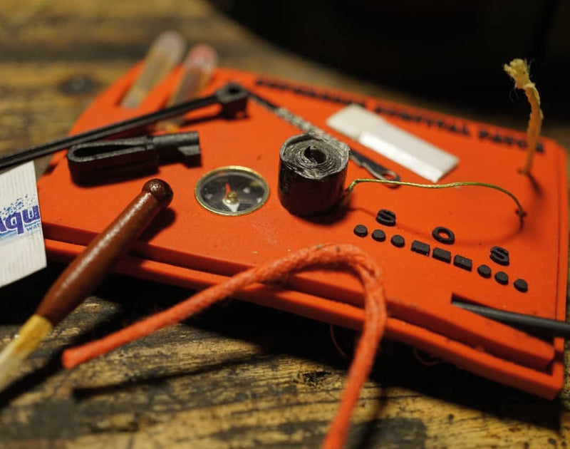 Load image into Gallery viewer, Superesse Survival Patch: Compartmentalized Micro EDC and Survival Kit
