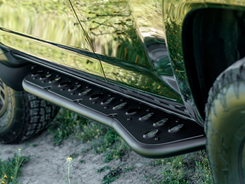Load image into Gallery viewer, Step Edition Bolt On Rock Sliders For 2010-2024 Toyota 4Runner

