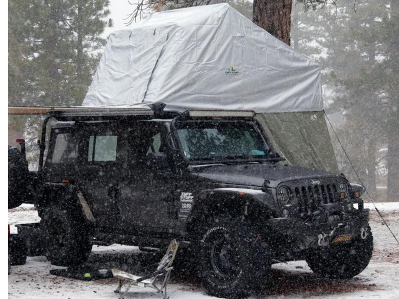Load image into Gallery viewer, Tuff Stuff Ranger Roof Top Tent - 3 Person
