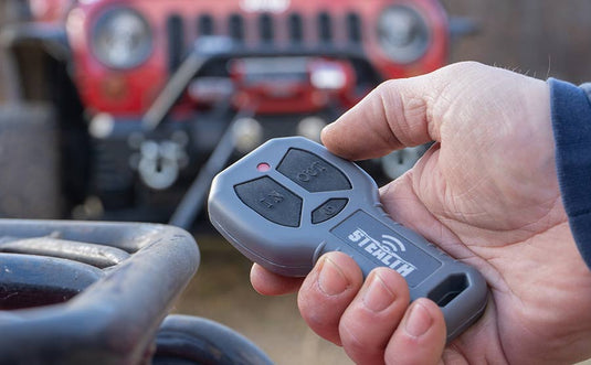 Stealth 13,500lb 12v Electric Winch - Steel Rope