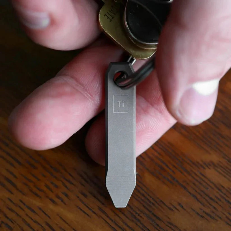 Load image into Gallery viewer, Big Idea Design (INTL)  Mini Titanium Pry Bar
