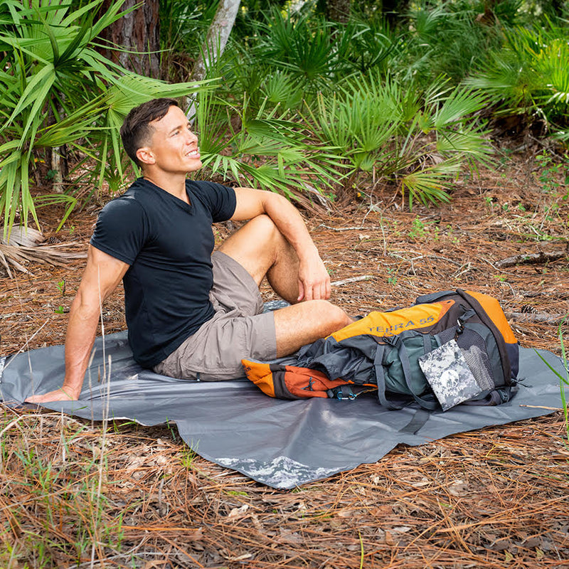 Load image into Gallery viewer, The Pike Trail Pocket Blanket
