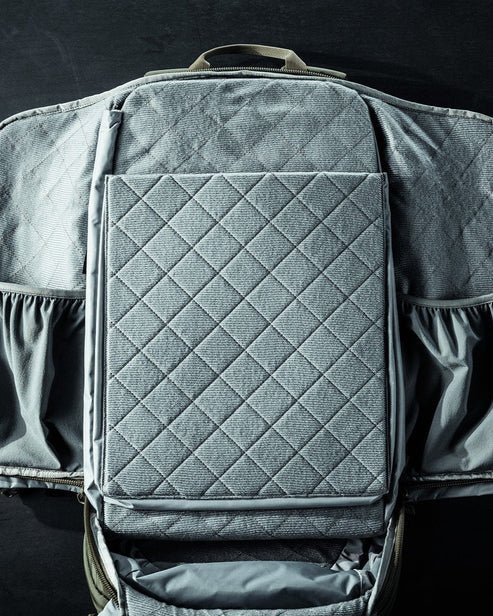 Load image into Gallery viewer, Fade Adapt Backpack: Lightweight &amp; Versatile
