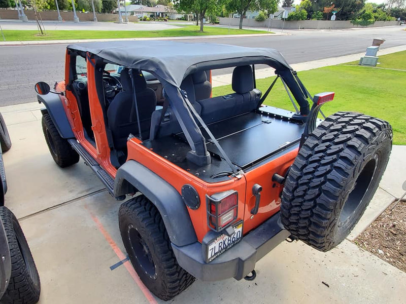 Load image into Gallery viewer, Slipstream Jeep Security Enclosure - JKU (4 Door)
