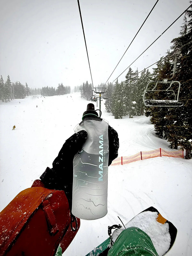 Load image into Gallery viewer, Mazama Aqua Bend Soft Collapsible Water Bottles | Lightweight Hiking &amp; Travel Hydration
