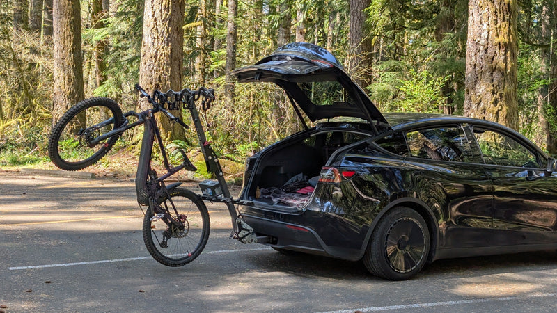 Load image into Gallery viewer, Lolo Racks 4 Bike Rack Optimized for EVs with Foot Activated Tilt and Folding Mast
