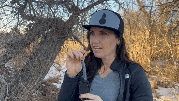 Load image into Gallery viewer, Scout Feather Adventure Survival Knife
