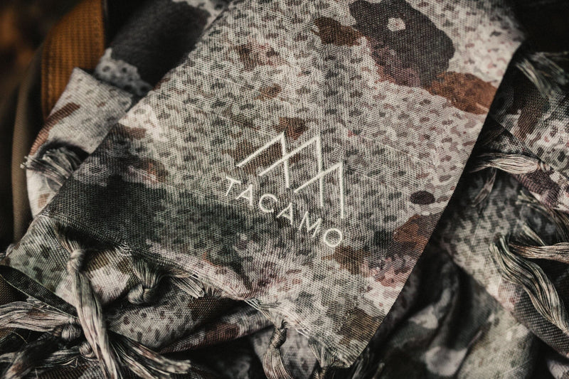 Load image into Gallery viewer, Shemagh Desert Scarf
