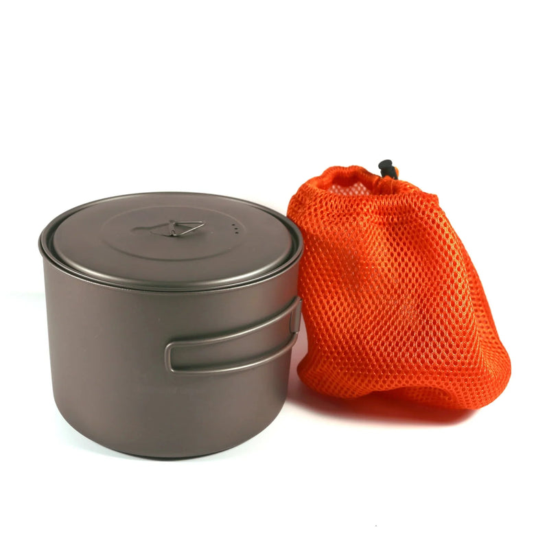 Load image into Gallery viewer, TOAKS Titanium 1600ml Pot | Ultralight Backpacking &amp; Camping Cook Pot
