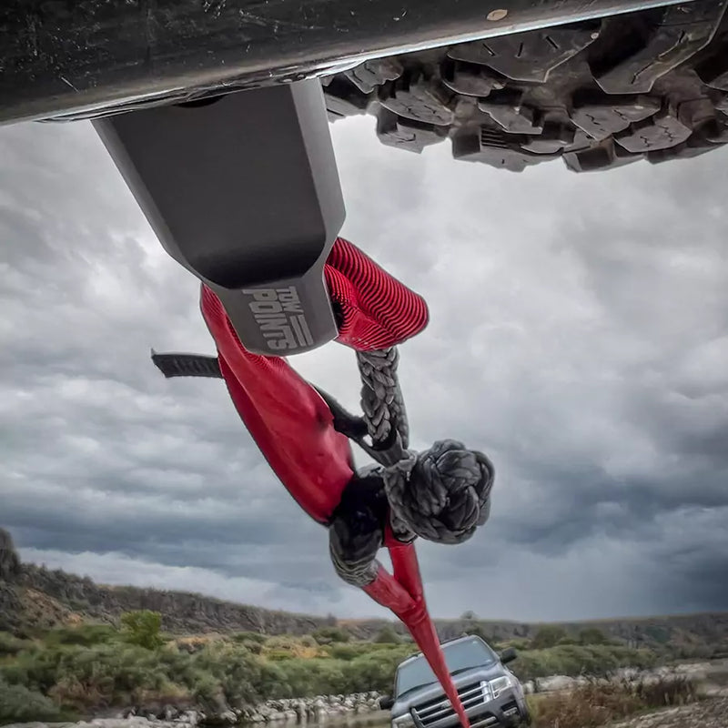 Load image into Gallery viewer, Yankum Ropes 2 1/2" Hitch Receiver Recovery Point
